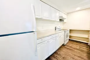 4342 Pembrook Village Dr, Alexandria, VA 22309 - Photo 11