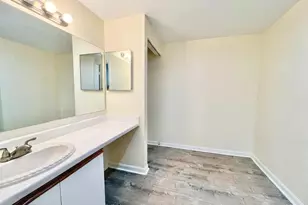 4342 Pembrook Village Dr, Alexandria, VA 22309 - Photo 23