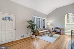 9232 Forest Haven Dr, Alexandria, VA 22309 - Photo 3