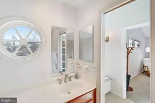 9232 Forest Haven Dr, Alexandria, VA 22309 - Photo 23