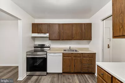 9710 Kingsbridge Drive #104, Fairfax, VA 22031 - Photo 9