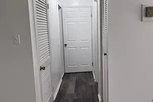 9710 Kingsbridge Dr, Fairfax, VA 22031 - Photo 7