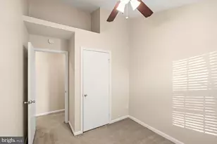 6102 Kendra Way, Centreville, VA 20121 - Photo 23