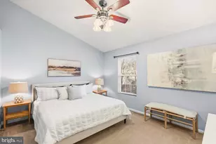 6102 Kendra Way, Centreville, VA 20121 - Photo 17