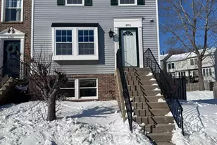 5936 Spruce Run Ct, Centreville, VA 20121 - Photo 5