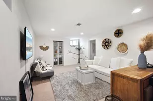 7136 Lake Cove Dr, Alexandria, VA 22315 - Photo 23