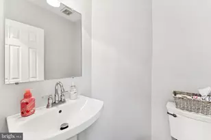 4026 Nicholas Ct, Fairfax, VA 22033 - Photo 25