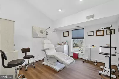 10132 Colvin Run Road #H & G, Great Falls, VA 22066 - Photo 53