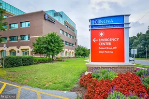 7748 New Providence Dr, Falls Church, VA 22042 - Photo 59