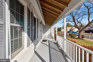 5502 Buggy Whip Dr, Centreville, VA 20120 - Photo 3