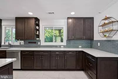 4401 Roundhill Road, Alexandria, VA 22310 - Photo 5