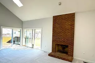 13914 Cristo Ct, Centreville, VA 20120 - Photo 11