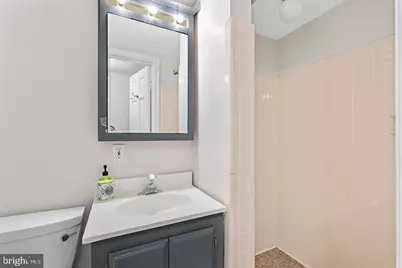 1106 Brentfield Drive, McLean, VA 22101 - Photo 15