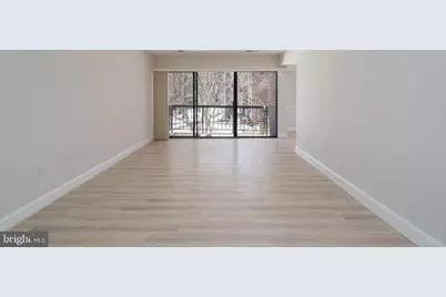 9713 Kings Crown Court #102, Fairfax, VA 22031 - Photo 5