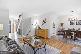 4938 Sauquoit Ln, Annandale, VA 22003 - Photo 9