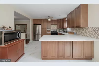 6005 Southward Way, Alexandria, VA 22315 - Photo 11