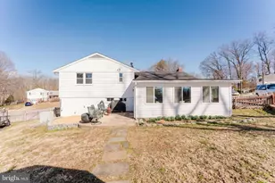 5937 Atteentee Rd, Springfield, VA 22150 - Photo 3