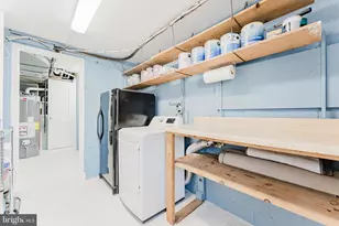 5937 Atteentee Rd, Springfield, VA 22150 - Photo 27