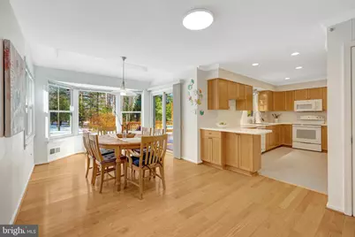 12111 Holly Knoll Circle, Great Falls, VA 22066 - Photo 15