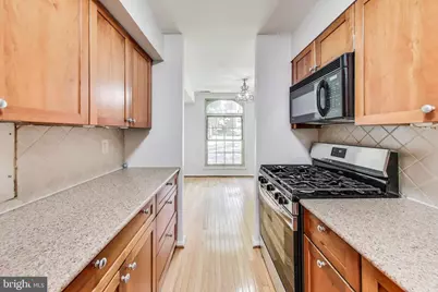 3328 Woodburn Village Drive #14, Annandale, VA 22003 - Photo 5