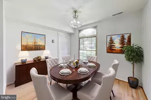 3328 Woodburn Village Dr, Annandale, VA 22003 - Photo 13