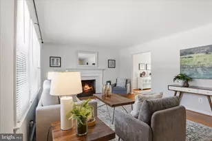 3519 Woodburn Rd, Annandale, VA 22003 - Photo 9