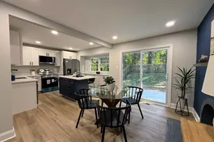 9983 Hemlock Woods Ln, Burke, VA 22015 - Photo 15