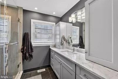 5911 Bond Court, Alexandria, VA 22315 - Photo 11