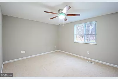 9705 Locust Hill Drive, Great Falls, VA 22066 - Photo 21