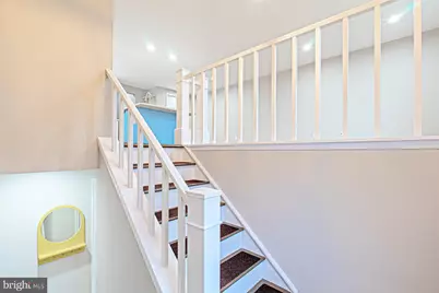 9705 Locust Hill Drive, Great Falls, VA 22066 - Photo 3