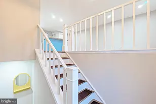 9705 Locust Hill Dr, Great Falls, VA 22066 - Photo 3