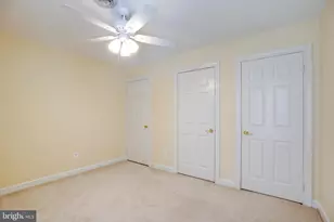 6185 Snowhill Ct, Centreville, VA 20120 - Photo 47