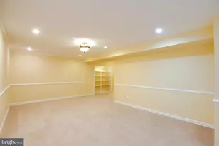 6185 Snowhill Ct, Centreville, VA 20120 - Photo 53