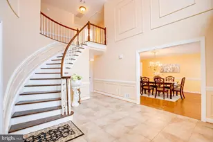 6185 Snowhill Ct, Centreville, VA 20120 - Photo 5