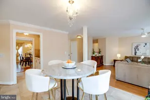 6185 Snowhill Ct, Centreville, VA 20120 - Photo 19