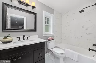 9322 Glenbrook Rd, Fairfax, VA 22031 - Photo 29