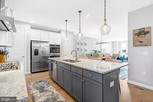 3871 Rainier Dr, Fairfax, VA 22033 - Photo 7