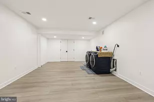 4702 Leighfield Valley Dr, Chantilly, VA 20151 - Photo 71