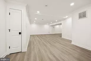 4702 Leighfield Valley Dr, Chantilly, VA 20151 - Photo 61