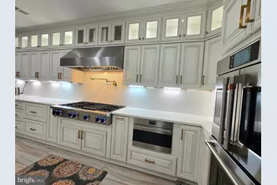 4702 Leighfield Valley Drive, Chantilly, VA 20151 - Photo 15