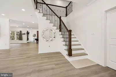 4702 Leighfield Valley Drive, Chantilly, VA 20151 - Photo 27