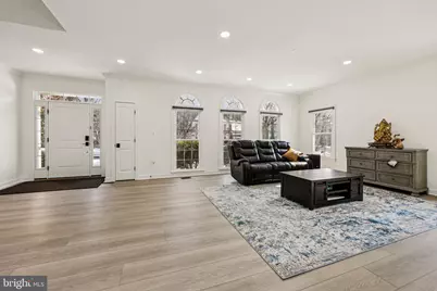 4702 Leighfield Valley Drive, Chantilly, VA 20151 - Photo 25