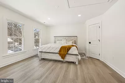 4702 Leighfield Valley Drive, Chantilly, VA 20151 - Photo 43