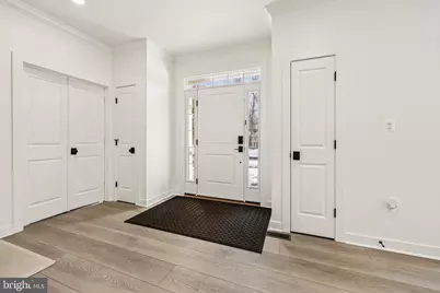 4702 Leighfield Valley Drive, Chantilly, VA 20151 - Photo 27