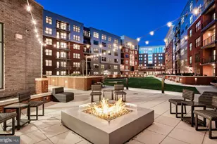 2960 Vaden Dr, Fairfax, VA 22031 - Photo 47