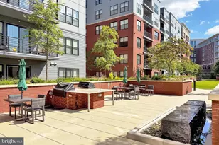 2960 Vaden Dr, Fairfax, VA 22031 - Photo 43