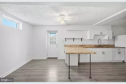 8303 White Star Court, Springfield, VA 22153 - Photo 37