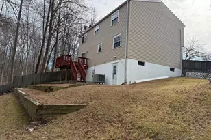 8303 White Star Ct, Springfield, VA 22153 - Photo 49