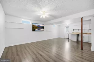 8303 White Star Ct, Springfield, VA 22153 - Photo 35