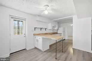 8303 White Star Ct, Springfield, VA 22153 - Photo 45